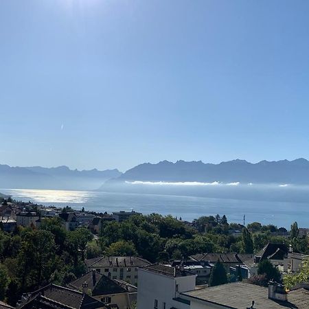 New Luxury Lake view Apartment - Lausanne Buitenkant foto