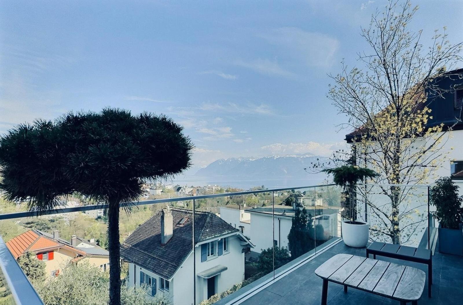 New Luxury Lake view Apartment - Lausanne Buitenkant foto