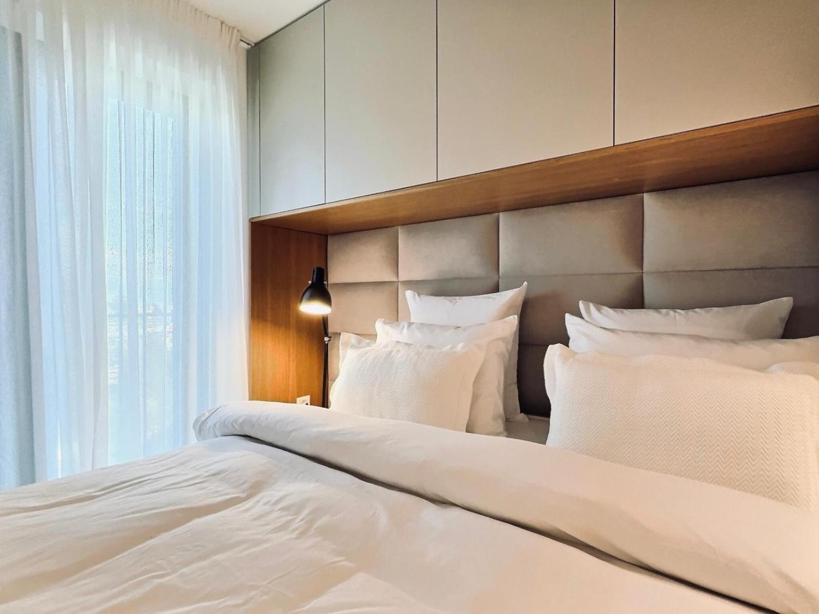 New Luxury Lake view Apartment - Lausanne Buitenkant foto