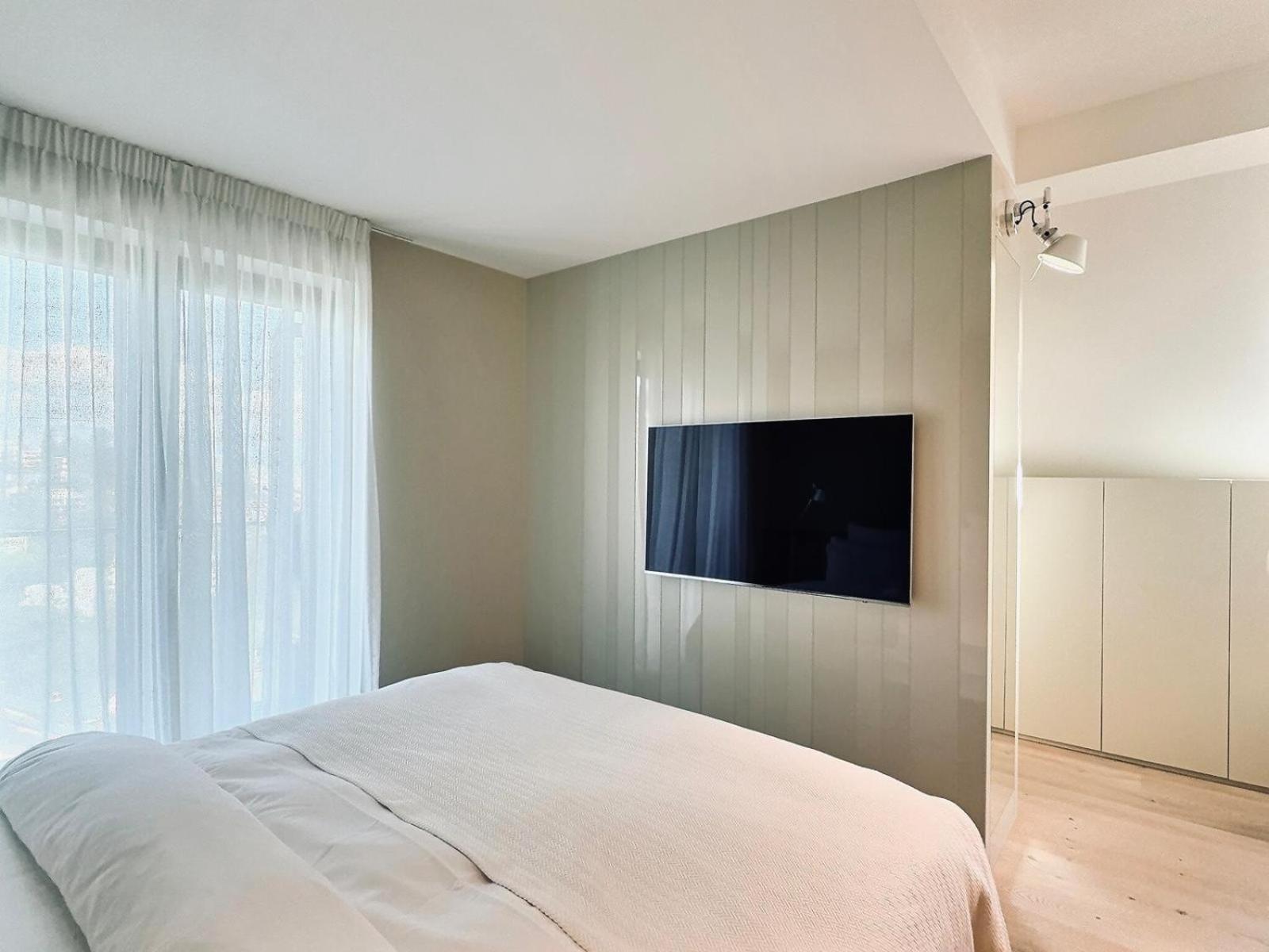 New Luxury Lake view Apartment - Lausanne Buitenkant foto